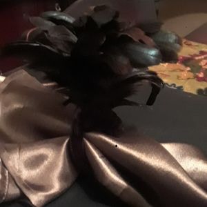 Pier 1 Accents - Pier one imports set of 4 feather napkin rings Pier 1 Accents - Pier one imports set of 4 feather napkin rings